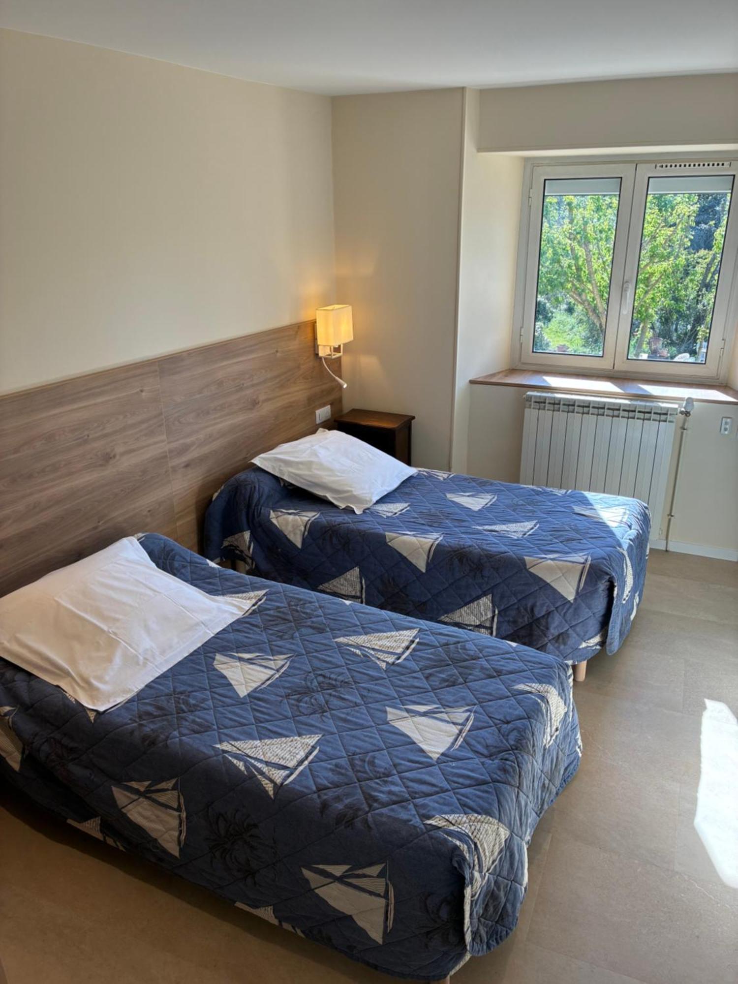 Auberge De Saugras Argelliers ภายนอก รูปภาพ